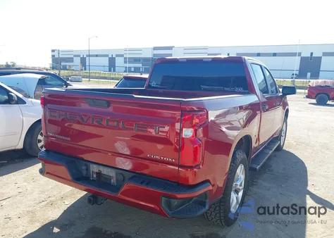 2021 Chevrolet Silverado 1500 2Wd Short Bed Custom z USA, uszkodzony, nr VIN 3GCPWBEKXMG412883